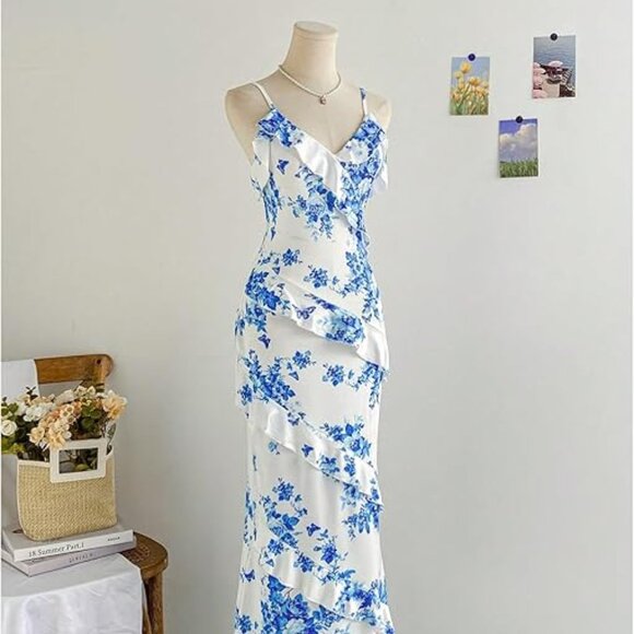 Neiman Marcus Long Blue & White Summer Floral Vacation Dress - Picture 5 of 5